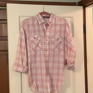 Vintage Levi’s Plaid Button Down